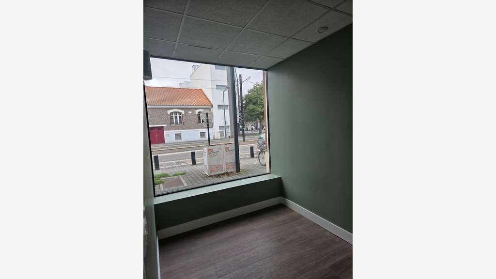 INVESTISSEZ DANS VOS MURS COMMERCIAUX A NANTES