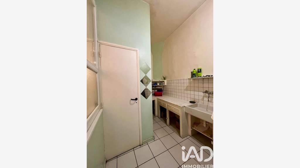 Vente local 50m² visibilité maximale à Coursan