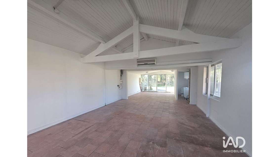 Murs commerciaux à Narrosse