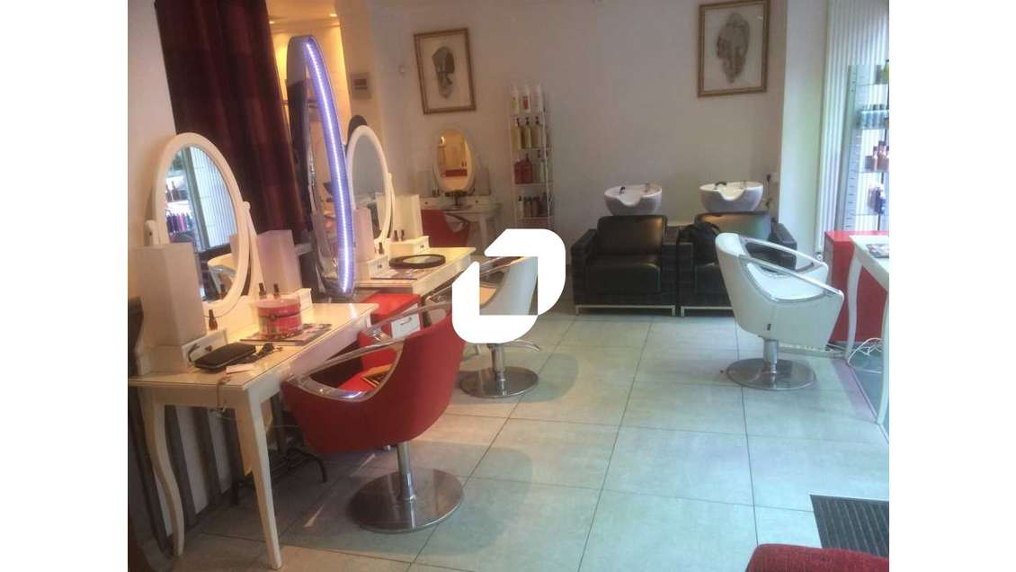 Vente Local commercial 62m² Neuilly sur seine