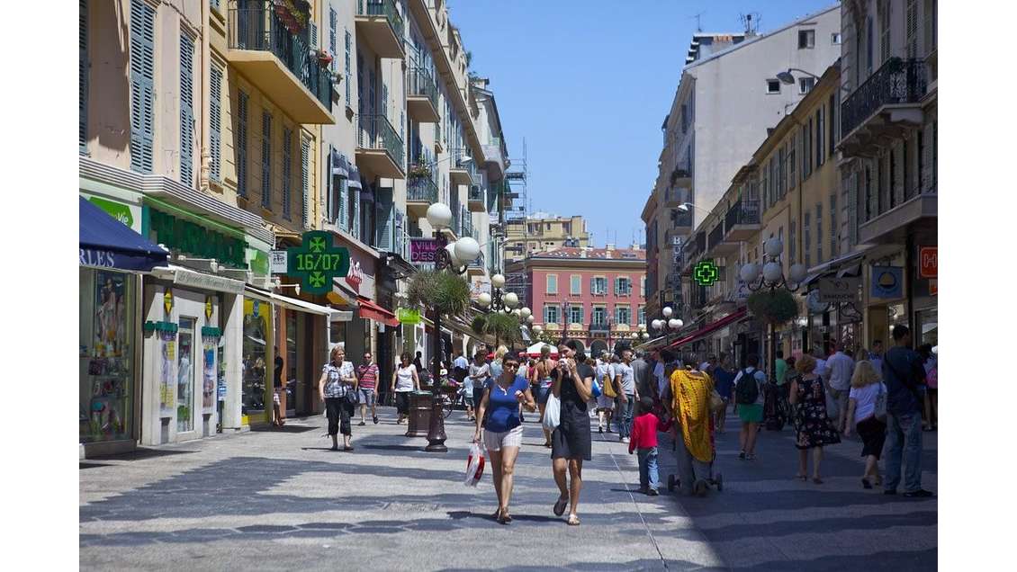 À Vendre droit au bail pizzeria de 62m² à Nice