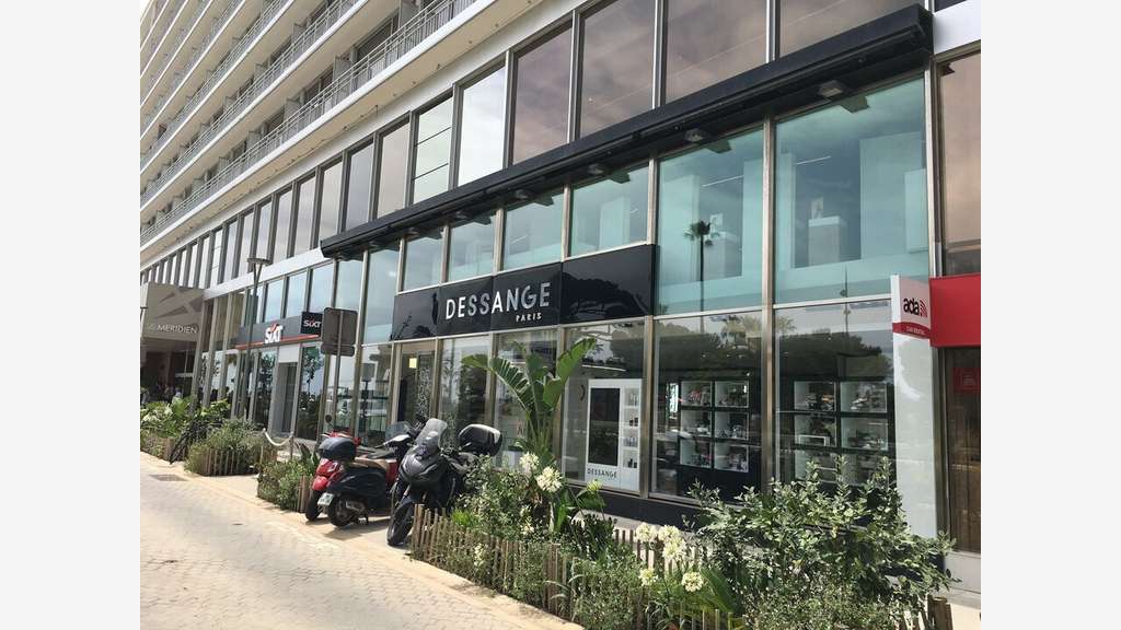A vendre murs libres 315m² à Nice