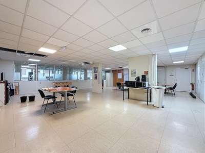 AV murs commerciaux libres 588m² en RDC Nice Nord
