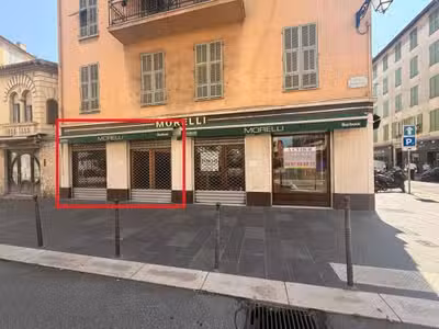 A vendre murs libres de 62m² rue Bonaparte à Nice