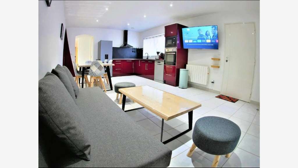 Vente local commercial transformé en appart Nîmes