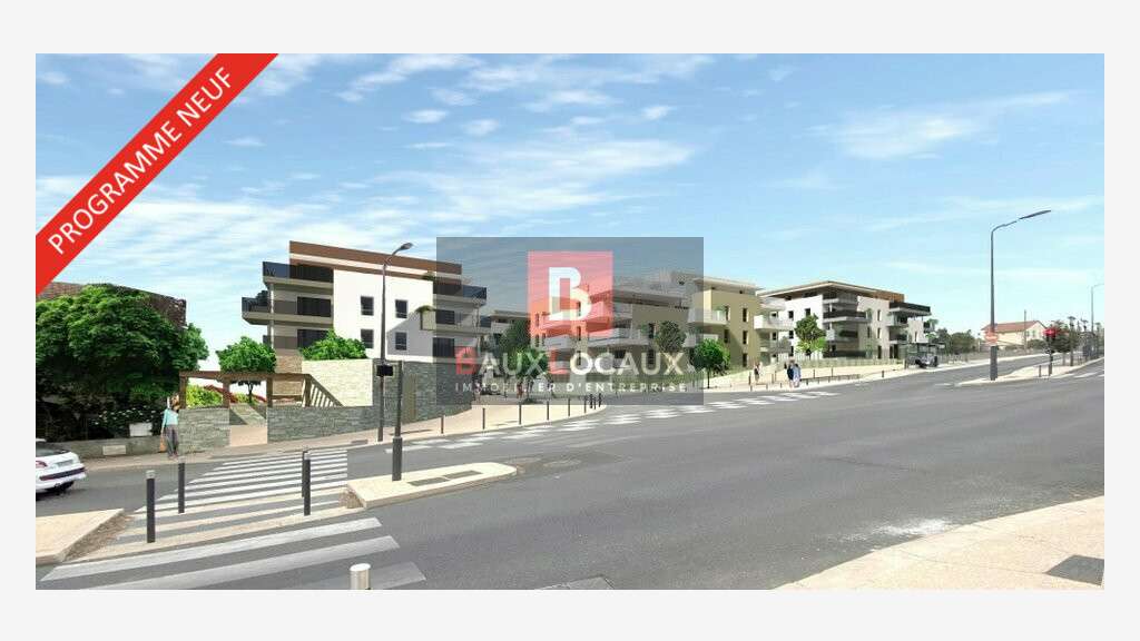 A louer local commercial 121m² Nîmes centre Ville