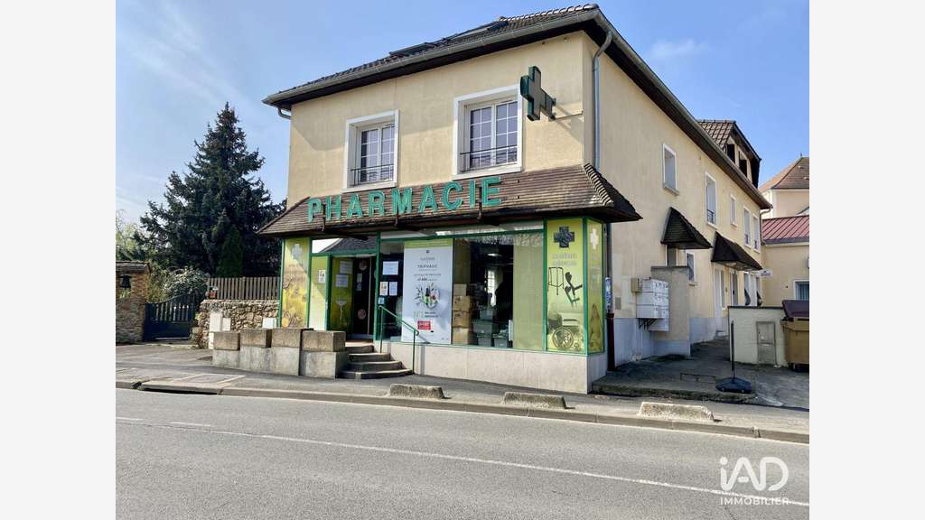 Vente murs commerciaux à Nozay