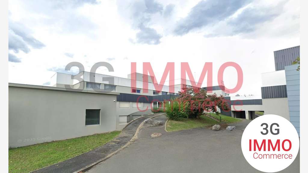 Vente bâtiment de 5465m² à Oloron-Sainte-Marie