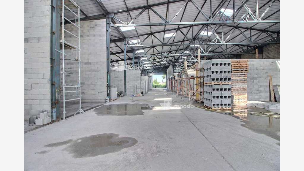 Cède murs commerciaux de 55m² empl strat à Orange
