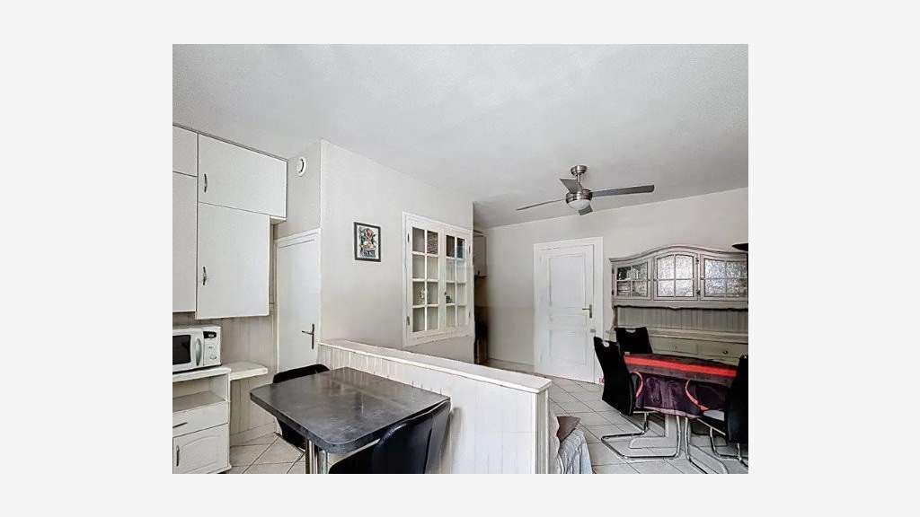 Vente maison de ville avec commerce 24m² à Orléans