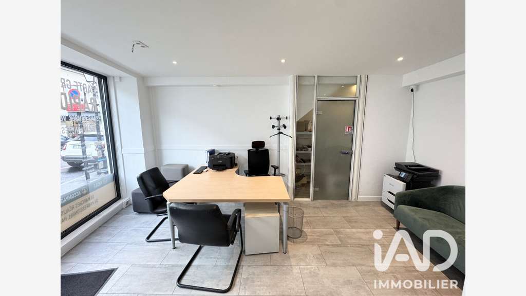 Local commercial à Palaiseau
