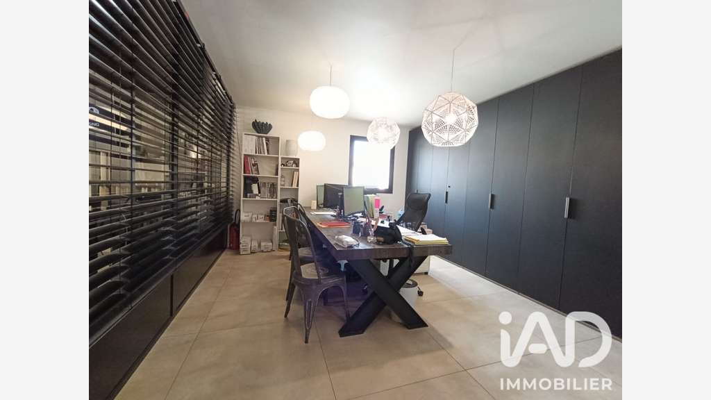 Vente local commercial de 558m² à Parentis-en-Born