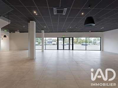 Vente local commercial de 558m² à Parentis-en-Born