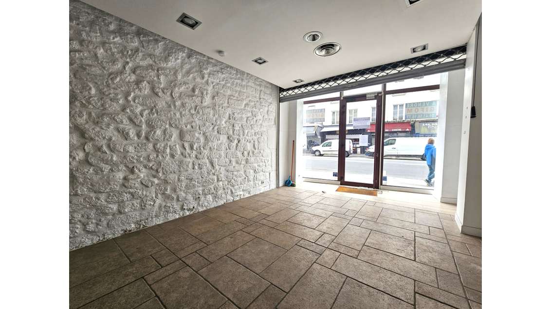 Vente murs rue Faubourg St Antoine Ledru Rollin