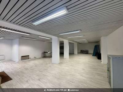 Vente local commercial 192m² + 7 parkings à Paris 