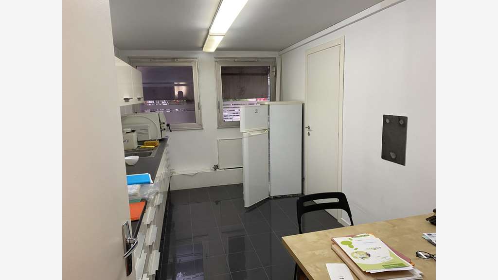 A vendre Cabinet médical. Emplt N°1 Paris 13e