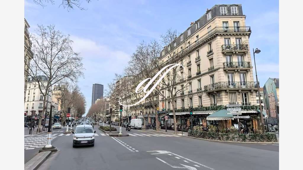 Vente local commercial de 125m² à Paris 75014