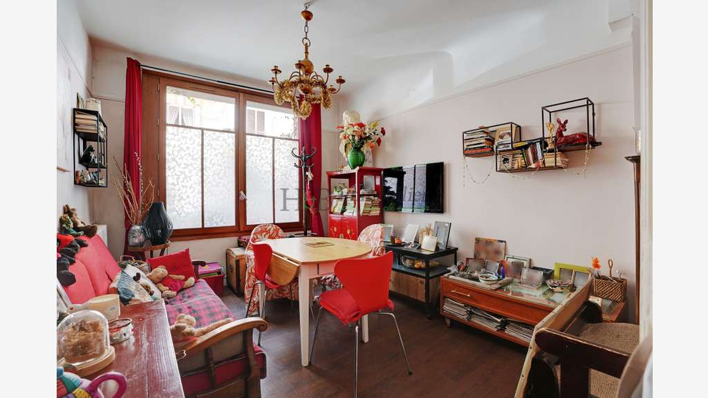 AV 48,5m² en RDC Idéal professions libérales Paris