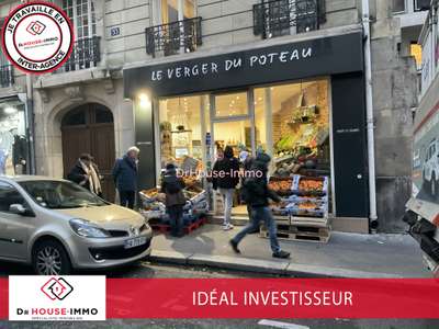 AV murs commerciaux de 39m² bon état Paris 75018