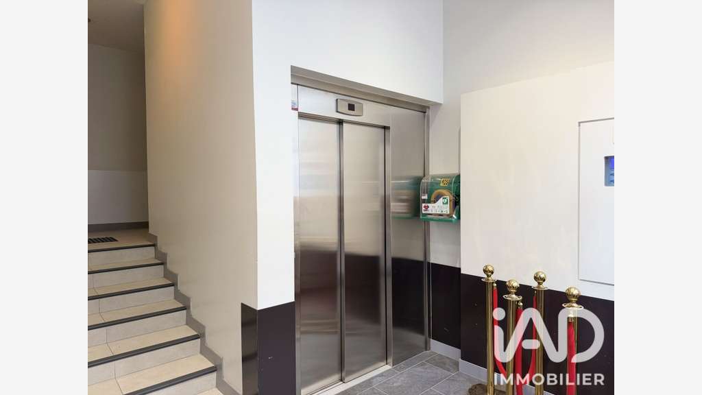 Vente immeuble de rapport à Paris 19e