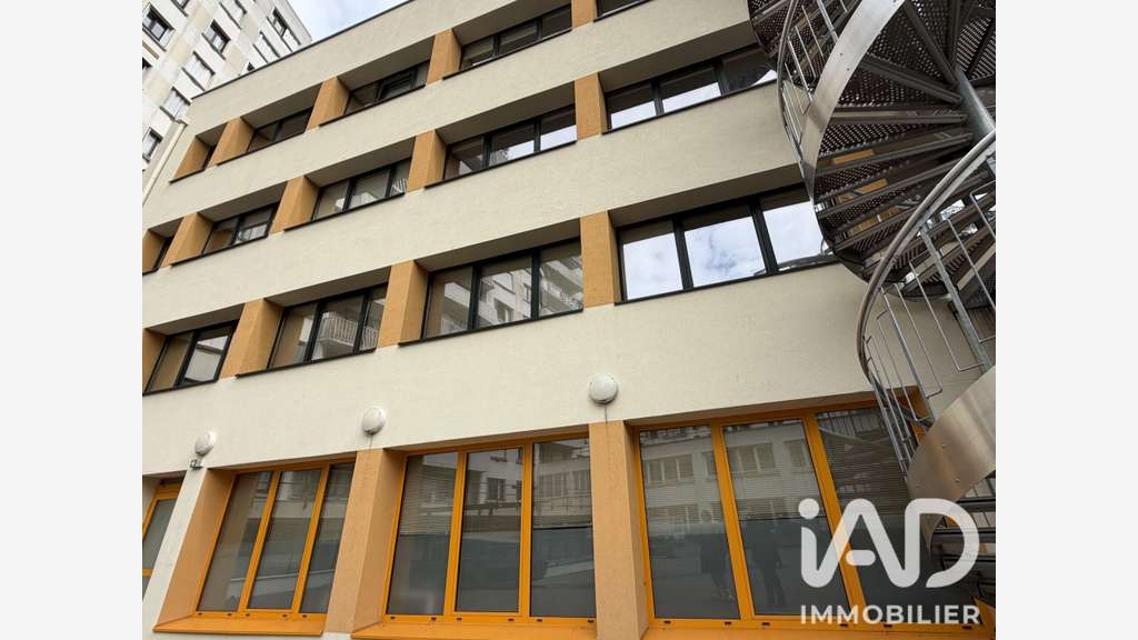Vente immeuble de rapport à Paris 19e