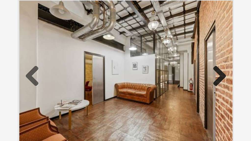 Vente murs commerciaux libres 222m² à Paris 75002