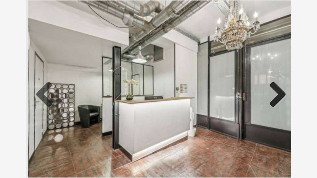 Vente murs commerciaux libres 222m² à Paris 75002