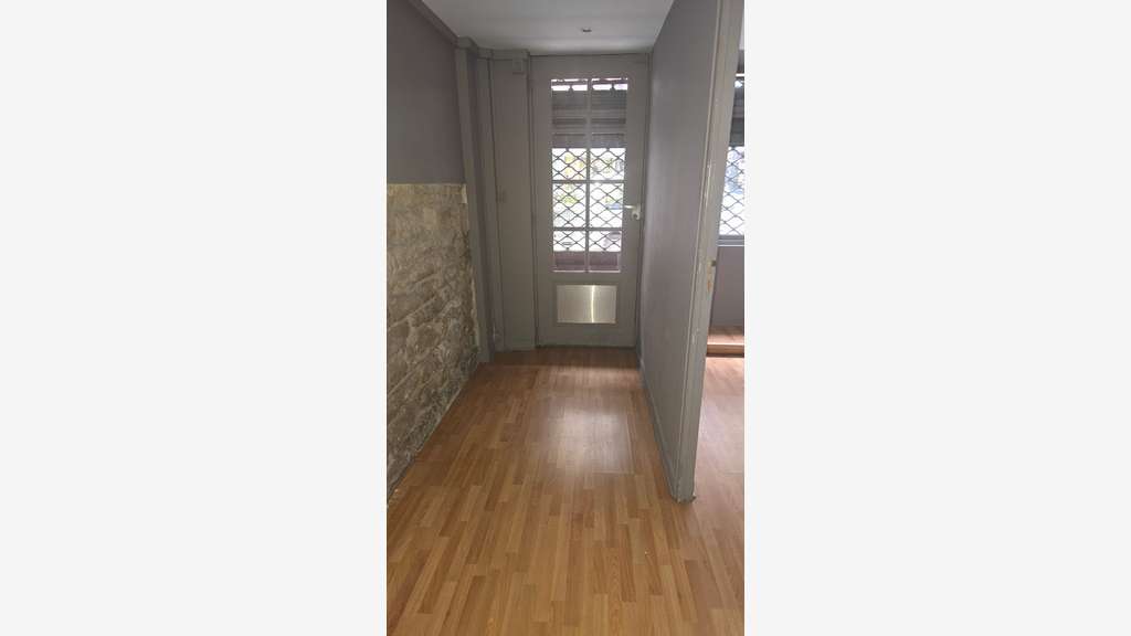 Vente local 56m² à Paris 9e Notre Dame de Lorette