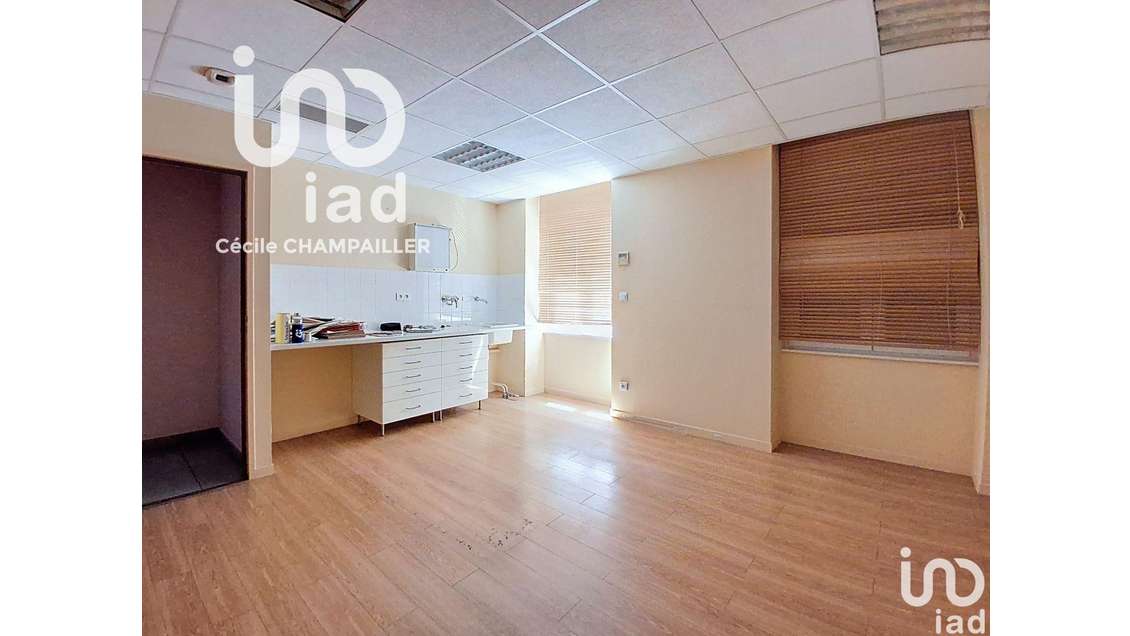 Local commercial à Pélussin