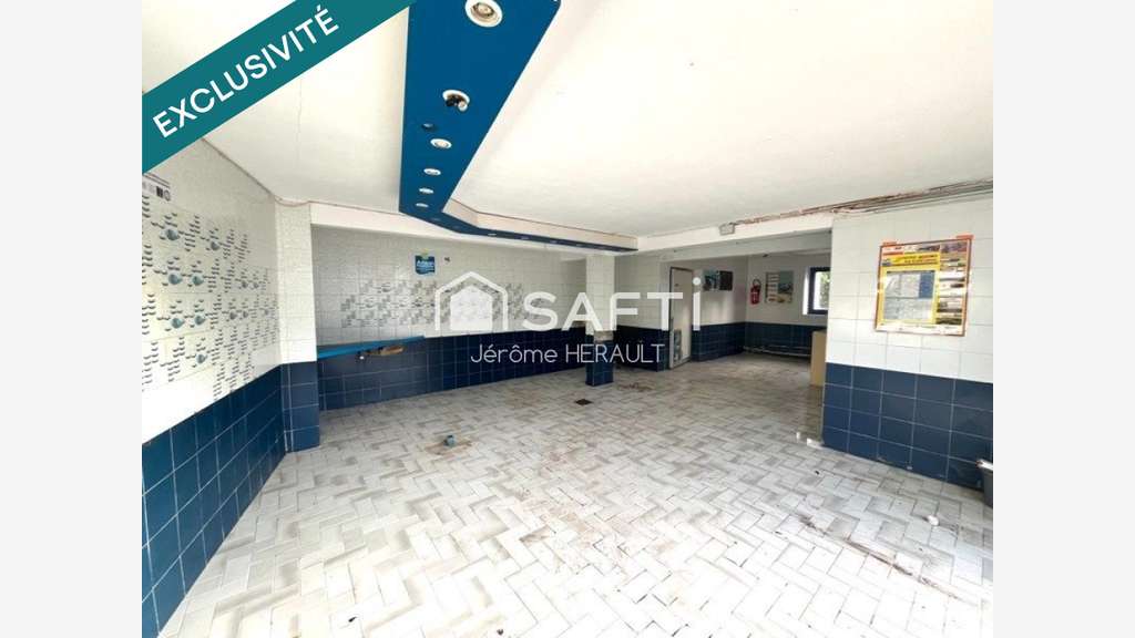 Local commercial 45m² centre village Pénestin