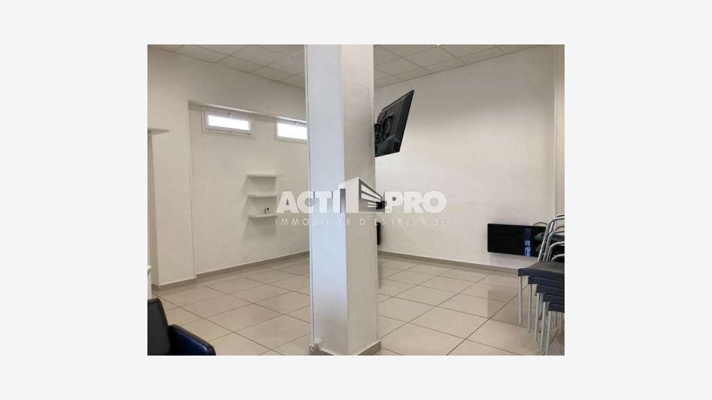 Vente local commercial 60 m² à Perpignan