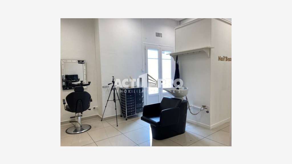 Vente local commercial 60 m² à Perpignan