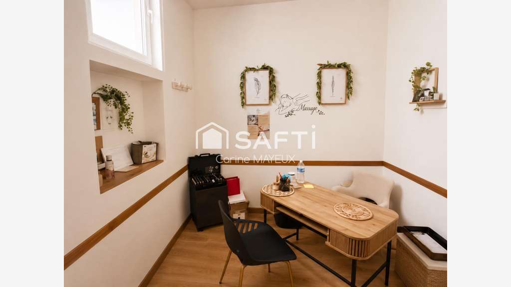AV local commercial 83m² à Perpignan proche gare