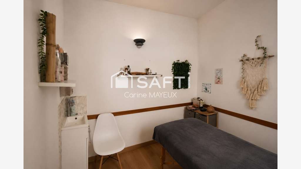 AV local commercial 83m² à Perpignan proche gare