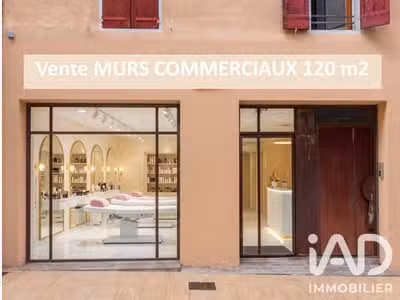 Local commercial à Pertuis