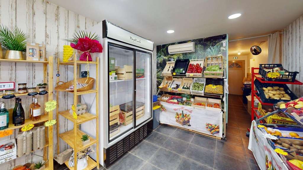 Vente local commercial alimentation 37m² à Pinet