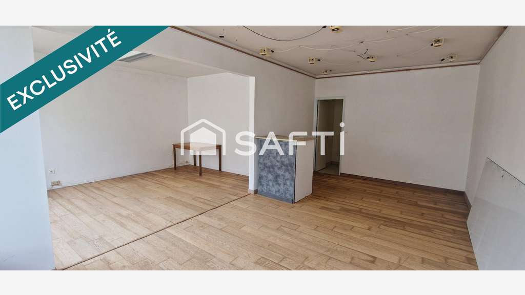 Vente local commercial 110m² au centre de Plessala