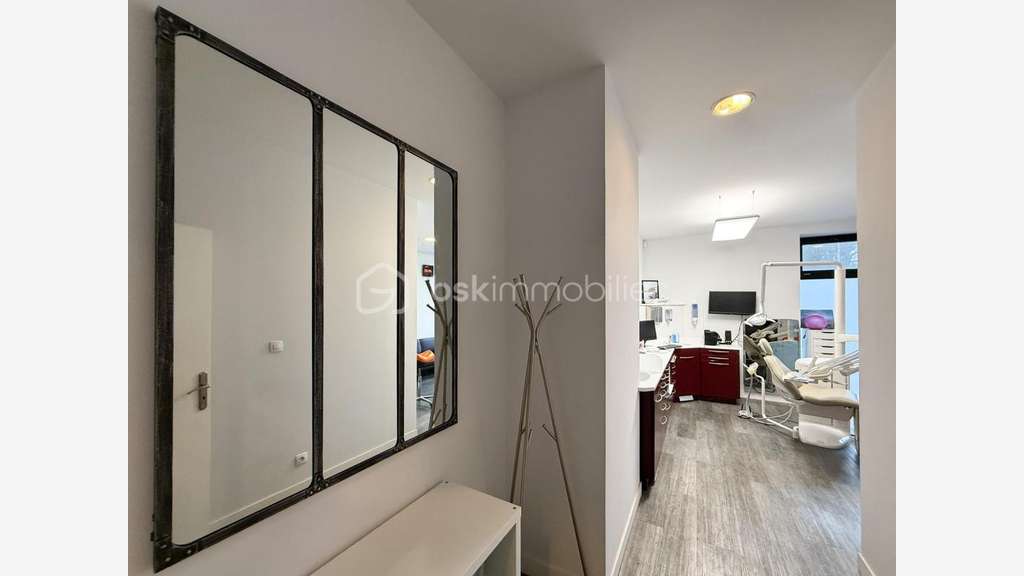 Vente local pro 171m² centre Ploudalmézeau