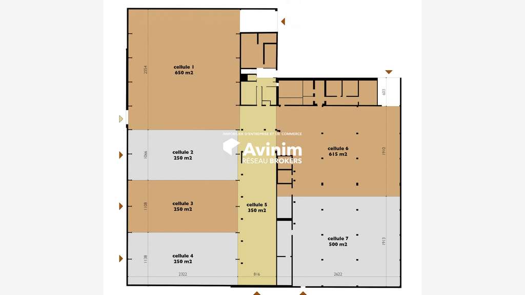 Local commercial à vendre, de 250 à 2800 m² - Po