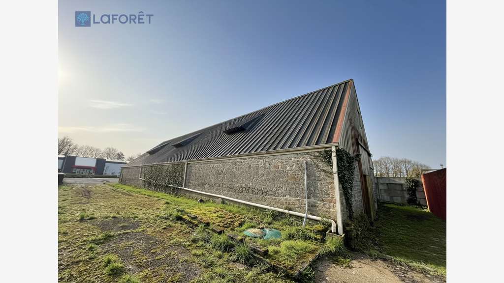 Vente local commercial 300m² très bel empl Pontivy