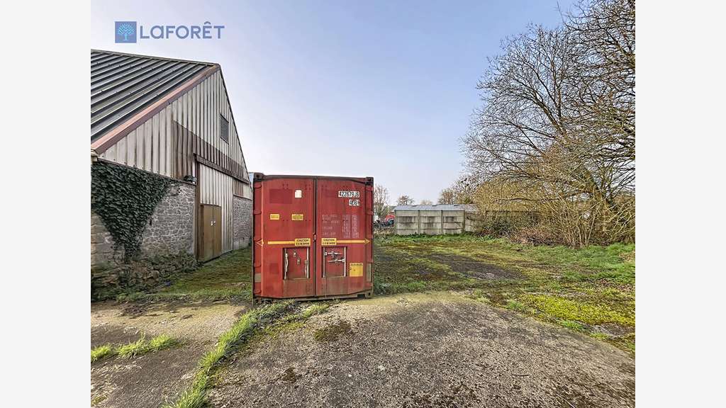 Vente local commercial 300m² très bel empl Pontivy