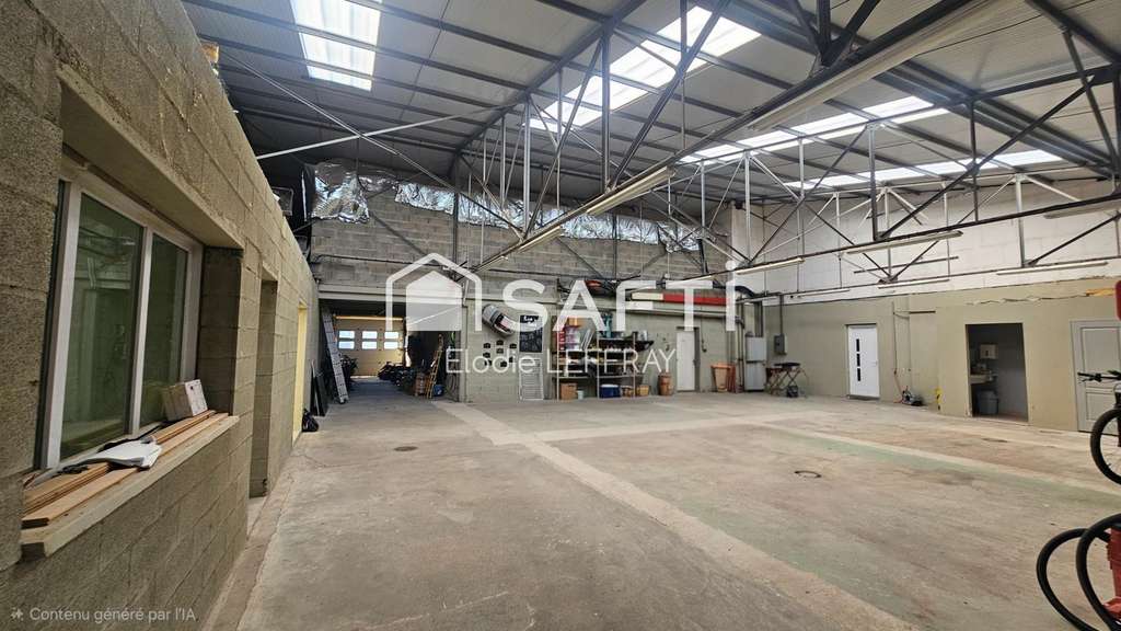 A vendre Bâtiment d'activité de 820m² mixte avec L