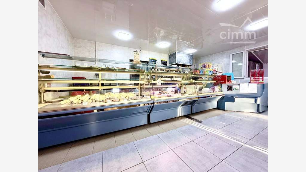 Vente immeuble de 300m² Port-Saint-Louis-du-Rhône