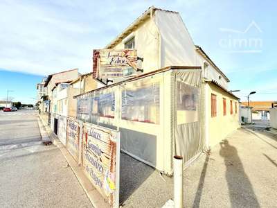 Vente immeuble de 300m² Port-Saint-Louis-du-Rhône