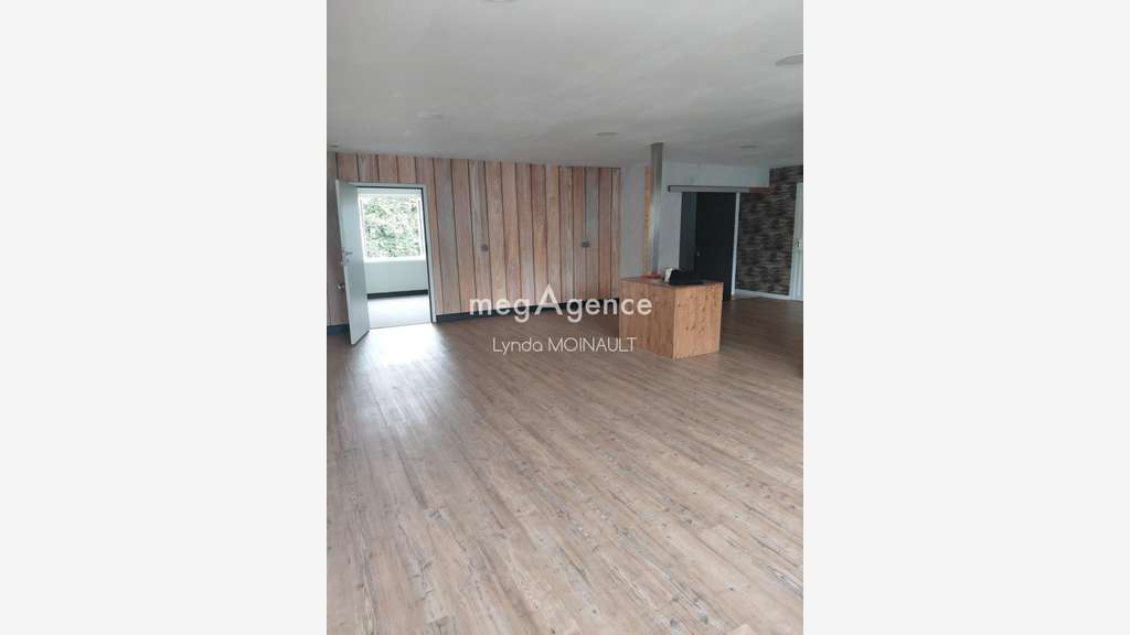 Vente local commercial empl stratégique à Prahecq