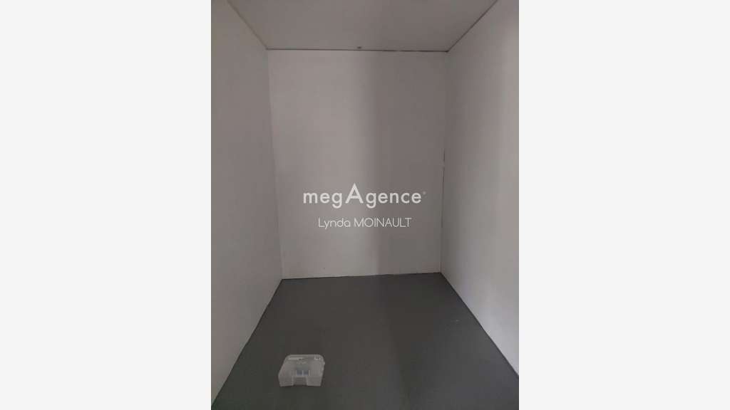 Vente local commercial empl stratégique à Prahecq