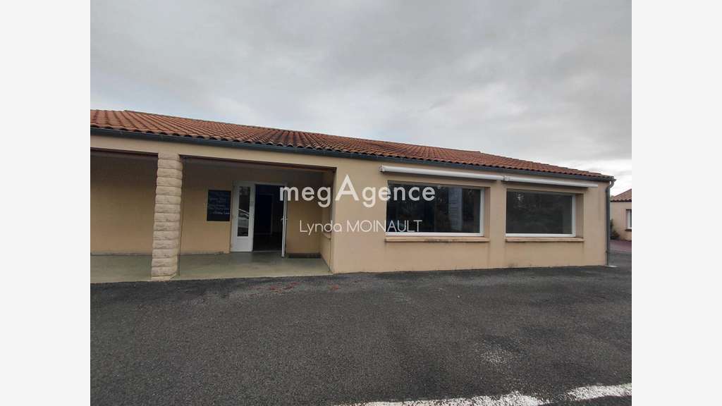 Vente local commercial empl stratégique à Prahecq