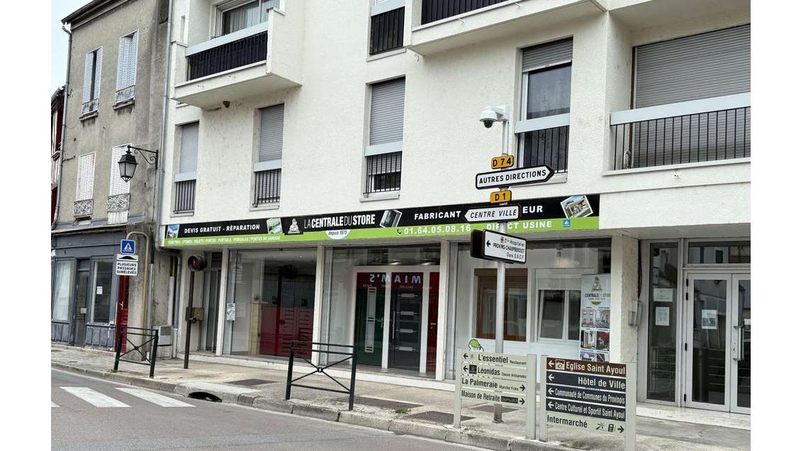Vente local commercial 58m² à Provins centre