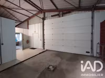 Vente local 280m² à Prunay-le-Gillon 20mn Chartres