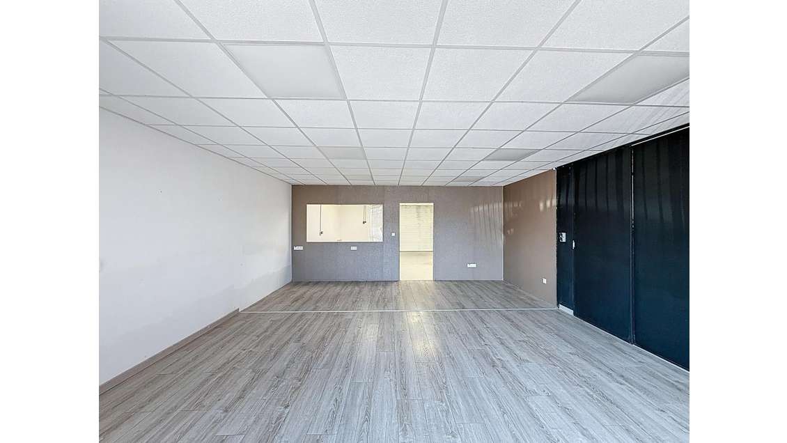 Vente local 91m² RDC à Puget-sur-Argens